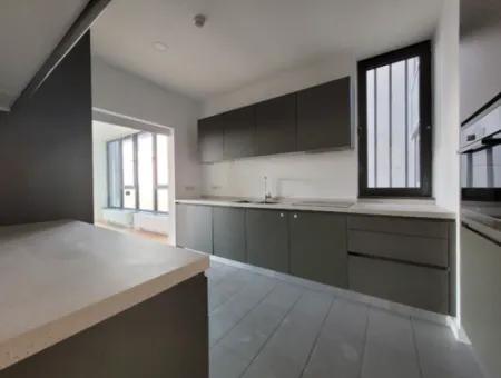 İncek Loft Sitesinde Satılık  4+1  Göl Manzaralı Daire (Ankara Evleri)