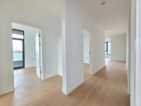 İncek Loft Sitesinde Satılık  4+1  Göl Manzaralı Daire (Ankara Evleri)