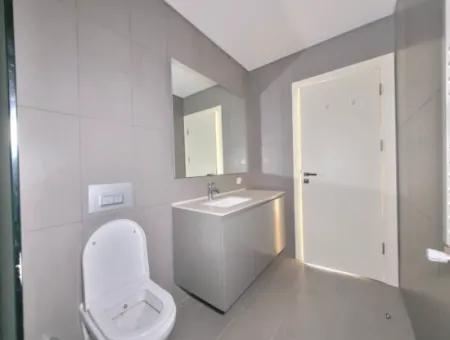 İncek Loft Satılık  5,5+1 Dubleks Peysaj Manzaralı 5.Kat Kiracısız Daire