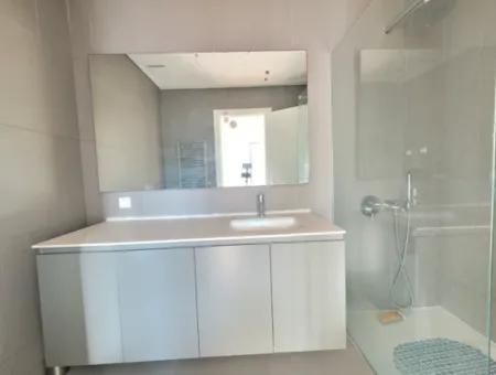 İncek Loft Satılık Teraslı  3+1 Şehir Manzaralı 4.Kat Daire