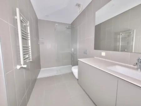 İncek Loft Satılık 2,5+1 Peyzaj Manzaralı Kiracısız 1.Kat Daire