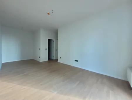 Beytepe İncek Bulvar Loft Satılık 3+1 130 M² 23.Kat Park Manzaralı Güney Cephe Daire