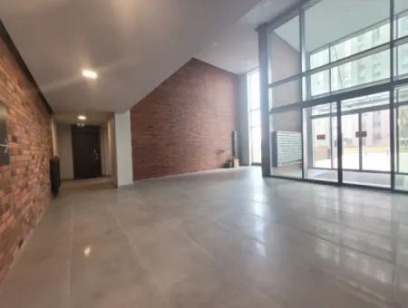 Beytepe İncek Bulvar Loft Satılık 110 M2 2+1  3.Kat Daire