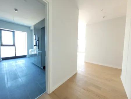 Beytepe İncek Bulvar Loft Satılık 3+1 110 M² 8.Kat Güney Cephe Daire