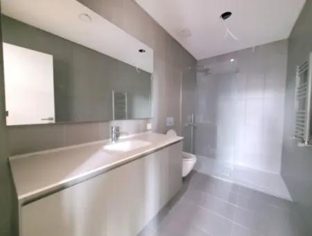 İncek Loft Satılık 5,5+1 Dubleks Peysaj Manzaralı Kiracısız Daire