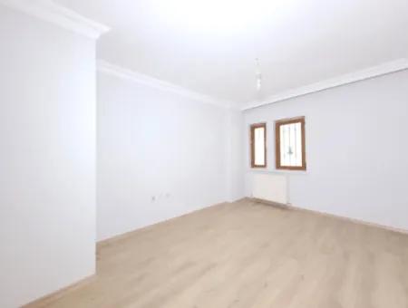 Ümitköy Merkezde Kiralık Yüksek Giriş 150 M² 4+1 Daire