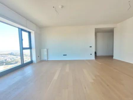 Kiralık Beytepe İncek Bulvar Loft 3+1 110 M² 19.Kat Bulvar Ve Göl Manzaralı