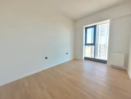 Kiralık Beytepe İncek Bulvar Loft 3+1 110 M² 19.Kat Bulvar Ve Göl Manzaralı