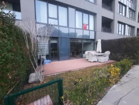 Boş İncek Loft Satılık 3+1 Bahçe Dubleksi Peyzaj Manzaralı Daire