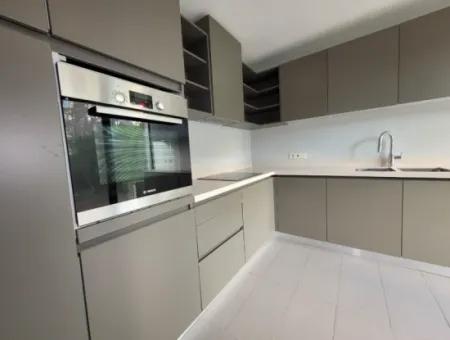 Boş İncek Loft Satılık 3+1 Bahçe Dubleksi Peyzaj Manzaralı Daire