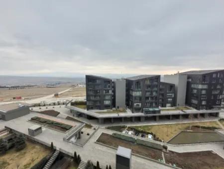 Boş İncek Loft Satılık 3+1 110 M²  Göl Manzaralı Daire