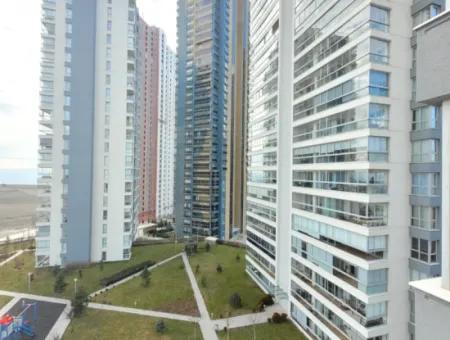 Boş İncek Nata'da Satılık 4+1 207 M²  Göl Manzaralı Daire