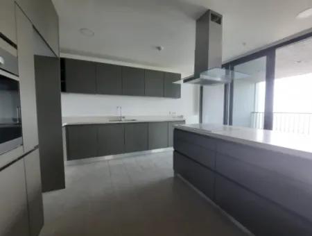 Kiracısız İncek Loft Satılık  5,5+1  Göl Manzaralı  Daire