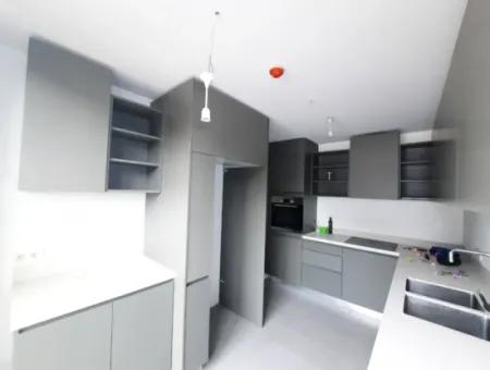 İncek Loft Satılık 3+1 Bahçe Dubleksi Peyzaj Manzaralı Daire