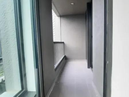 İncek Loft Satılık Teraslı  3+1 Peyzaj Manzaralı Daire