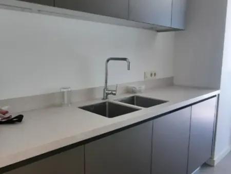 İncek Loft Satılık Teraslı  3+1 Şehir Manzaralı 3.Kat Daire