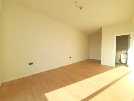 Beytepe İncek Bulvar Loft Satılık 3+1 130 M² 2.Kat Çayyolu Manzaralı Daire