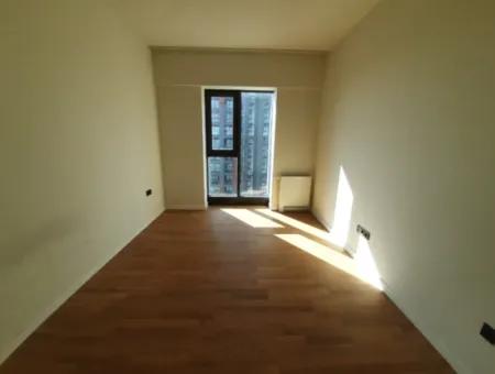 Beytepe İncek Bulvar Loft Satılık 1+1 46 M² 18.Kat Göl Manzaralı Kiracısız Daire