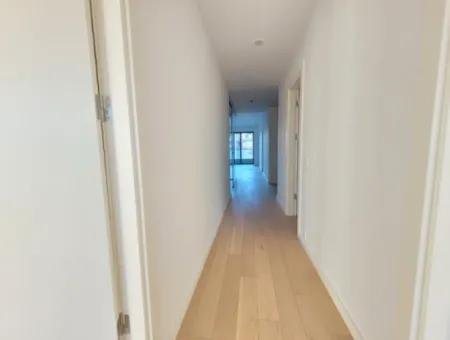 İncek Loft Satılık 2,5+1 Peyzaj Manzaralı 2.Kat Daire