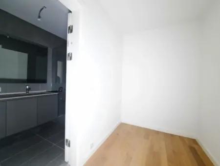 İncek Loft Satılık  4+1  Peyzaj Manzaralı  180 M² Kiracısız 2.Kat Daire