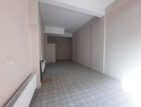 Çanakkale Çarşı İçinde Kiralık 40 M²  Bacalı Dükkan