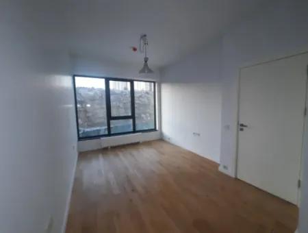 İncek Loft Satılık  2+1 Dubleks Şehir Manzaralı 2.Kat Daire