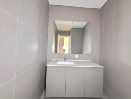 Kiracısız İncek Loft Satılık  2+1 Dubleks Şehir Manzaralı 2.Kat Daire