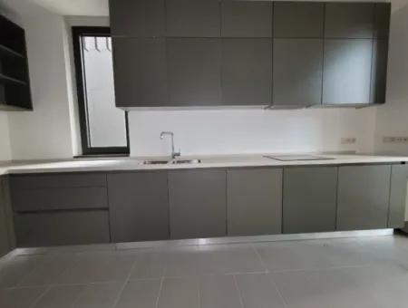 İncek Loft Satılık  5.5+1 Dubleks  Peyzaj Manzaralı 6.Kat Kiracısız Daire