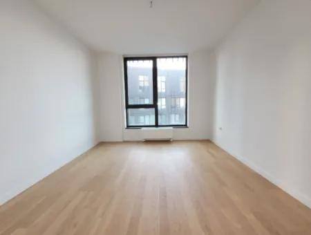 İncek Loft Satılık  5.5+1 Dubleks  Peyzaj Manzaralı 6.Kat Kiracısız Daire