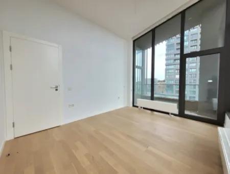 İncek Loft Satılık  5.5+1 Dubleks  Peyzaj Manzaralı 6.Kat Kiracısız Daire