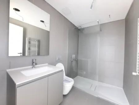 İncek Loft Satılık 5+1 Peyzaj Manzaralı 2.Kat Daire