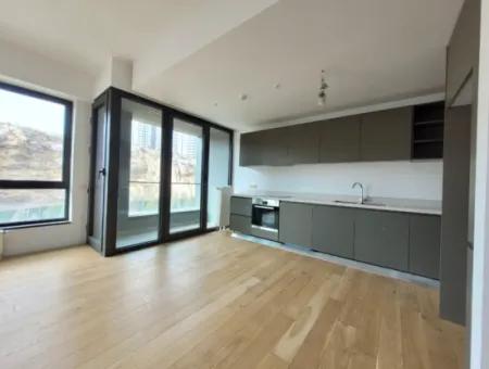 İncek Loft Satılık  2+1 Dubleks Şehir Manzaralı 2.Kat Daire