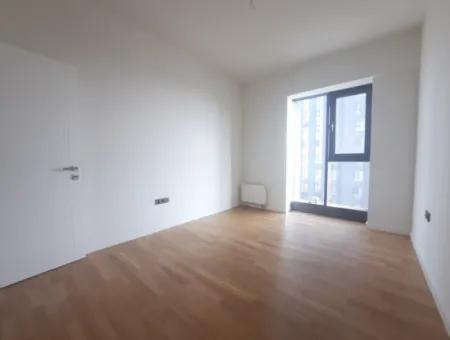 Beytepe İncek Bulvar Loft Satılık 3+1 130 M² 9.Kat Park  Manzaralı Daire