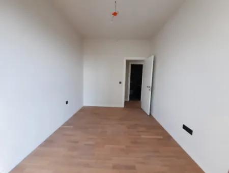 Beytepe İncek Bulvar Loft Satılık 3+1 110 M² 13.Kat Güney Daire