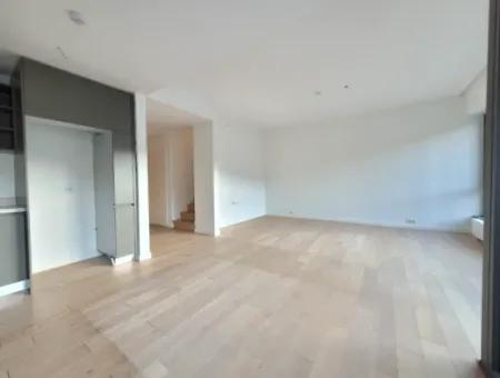 Kiracısız İncek Loft Satılık  2+1 Dubleks Şehir Manzaralı 2.Kat Daire