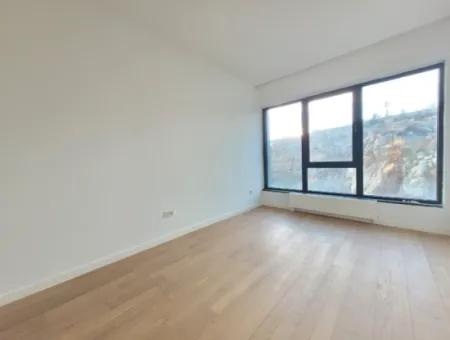 Kiracısız İncek Loft Satılık  2+1 Dubleks Şehir Manzaralı 2.Kat Daire