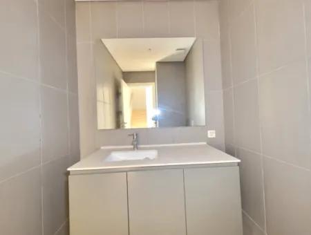 Kiracısız İncek Loft Satılık  2+1 Bahçe Dubleks Şehir Manzaralı Daire