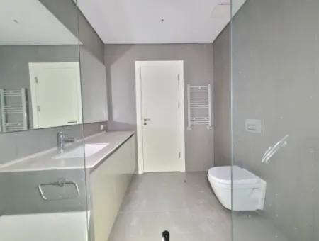 Kiracısız İncek Loft Satılık  2+1 Bahçe Dubleks Şehir Manzaralı Daire