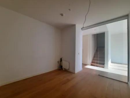 İncek Loft Satılık  3+1 Dubleks Peyzaj Manzaralı 2.Kat Daire