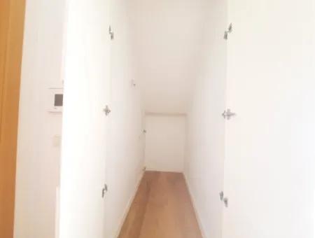 İncek Loft Satılık  3+1 Dubleks Peyzaj Manzaralı 2.Kat Daire