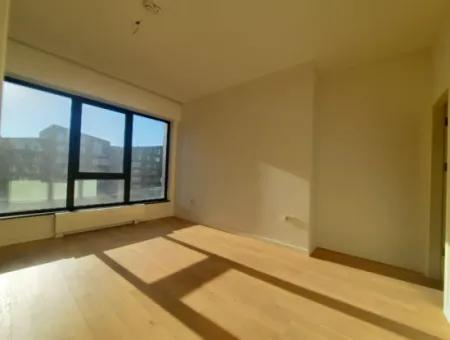 İncek Loft Satılık  3+1 Dubleks Peyzaj Manzaralı 2.Kat Daire